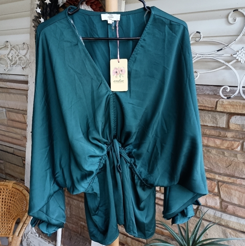 NWT Entro Blue Tie Front Relaxed Blouse_Large
